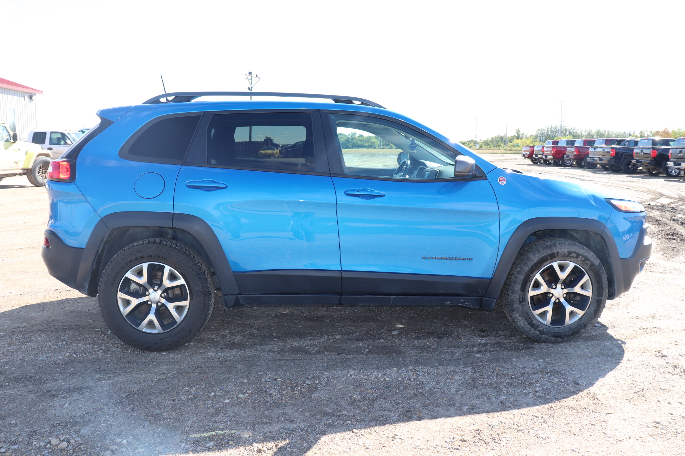 2017 Jeep Cherokee (R)(I)(5) Trailhawk 4WD - 4