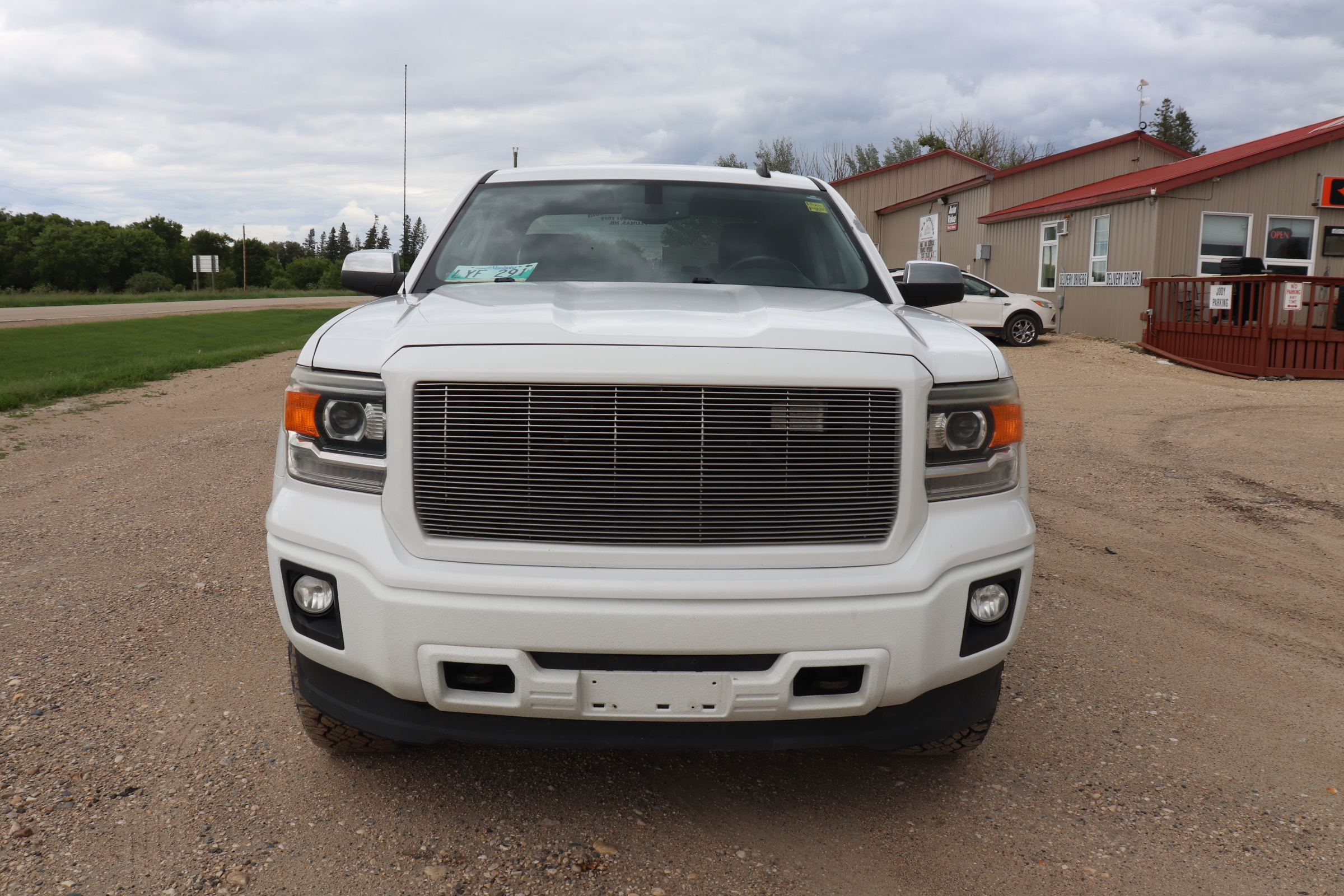 2014 GMC Sierra 1500 (R)(Q)(5) SLE Crew Cab 6.5 ft Box 4WD - 3