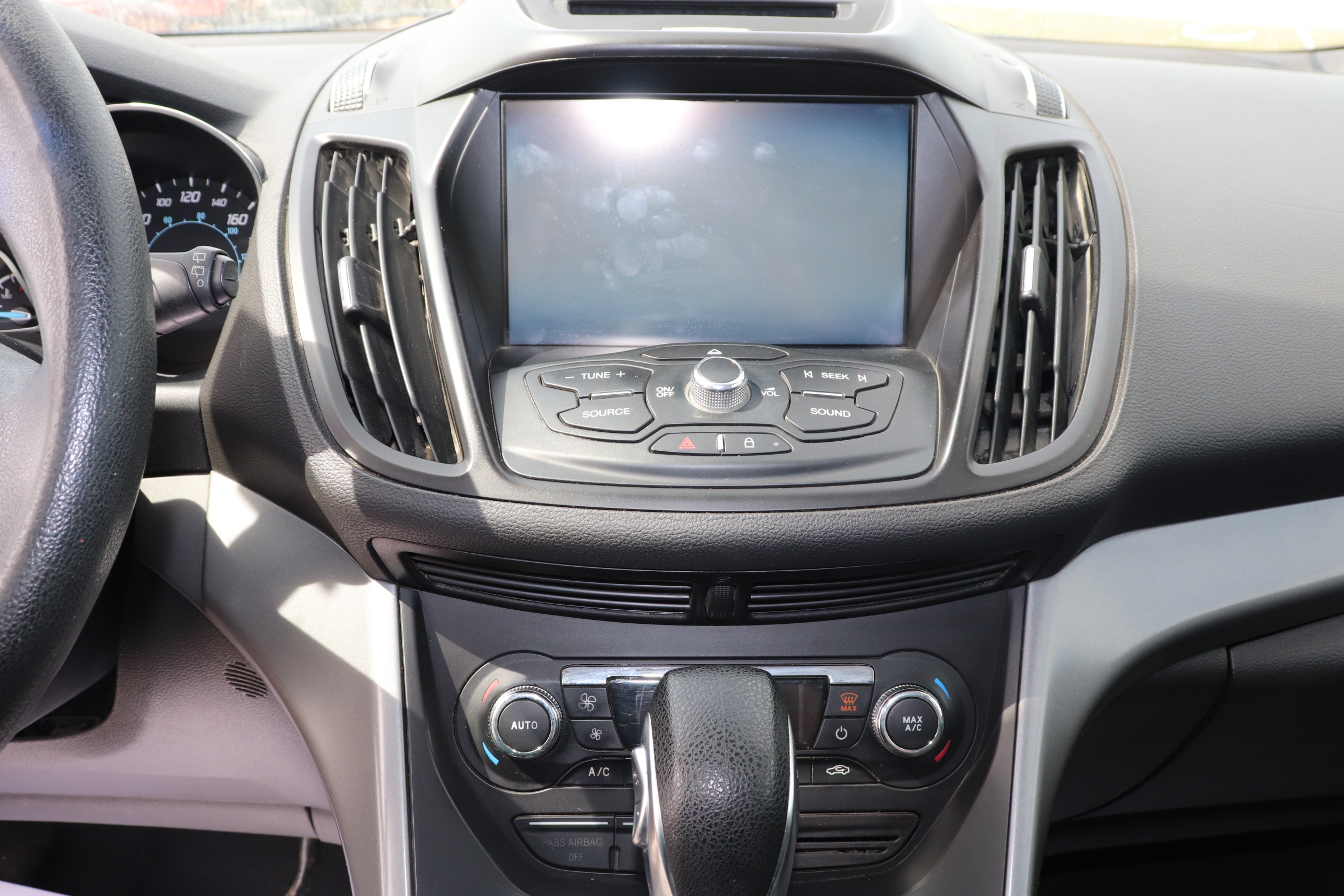 2014 Ford Escape (R)(D)(5) SE 4WD - 10