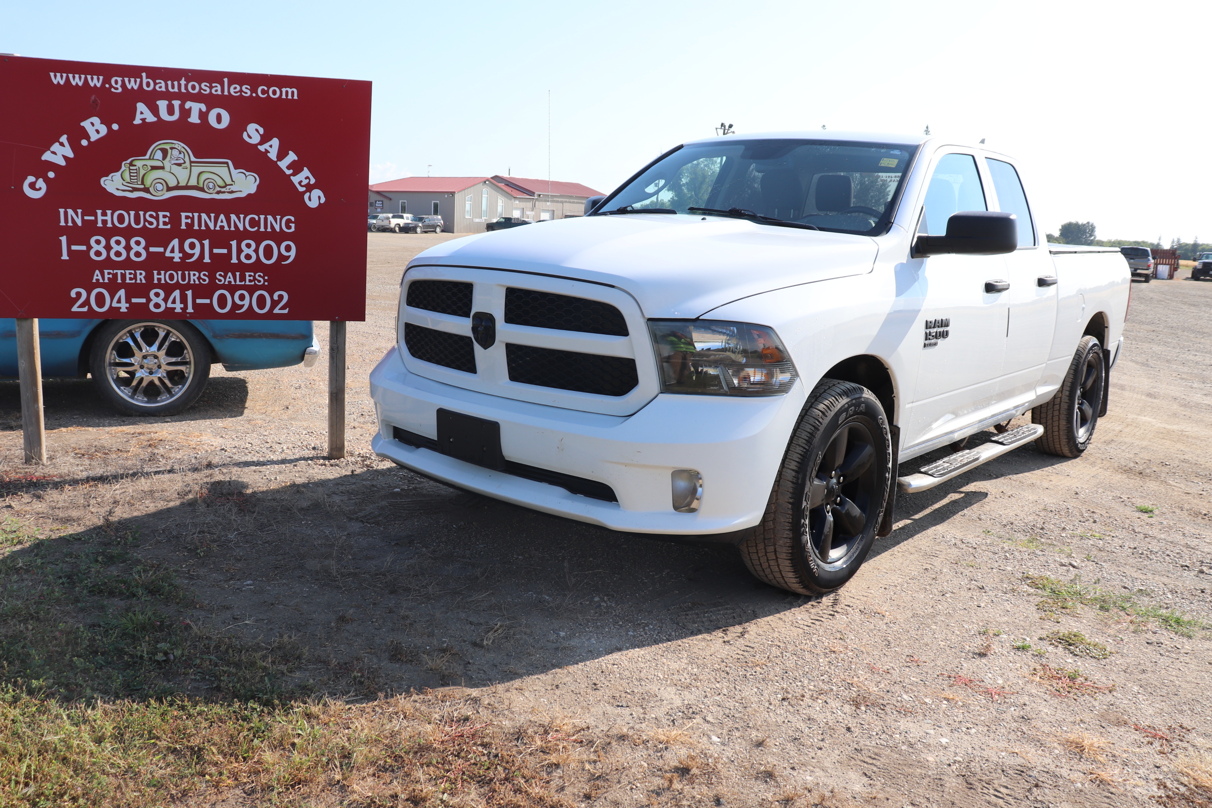 2020 RAM 1500 Classic (G)(W)(6) Tradesman Quad Cab 4WD