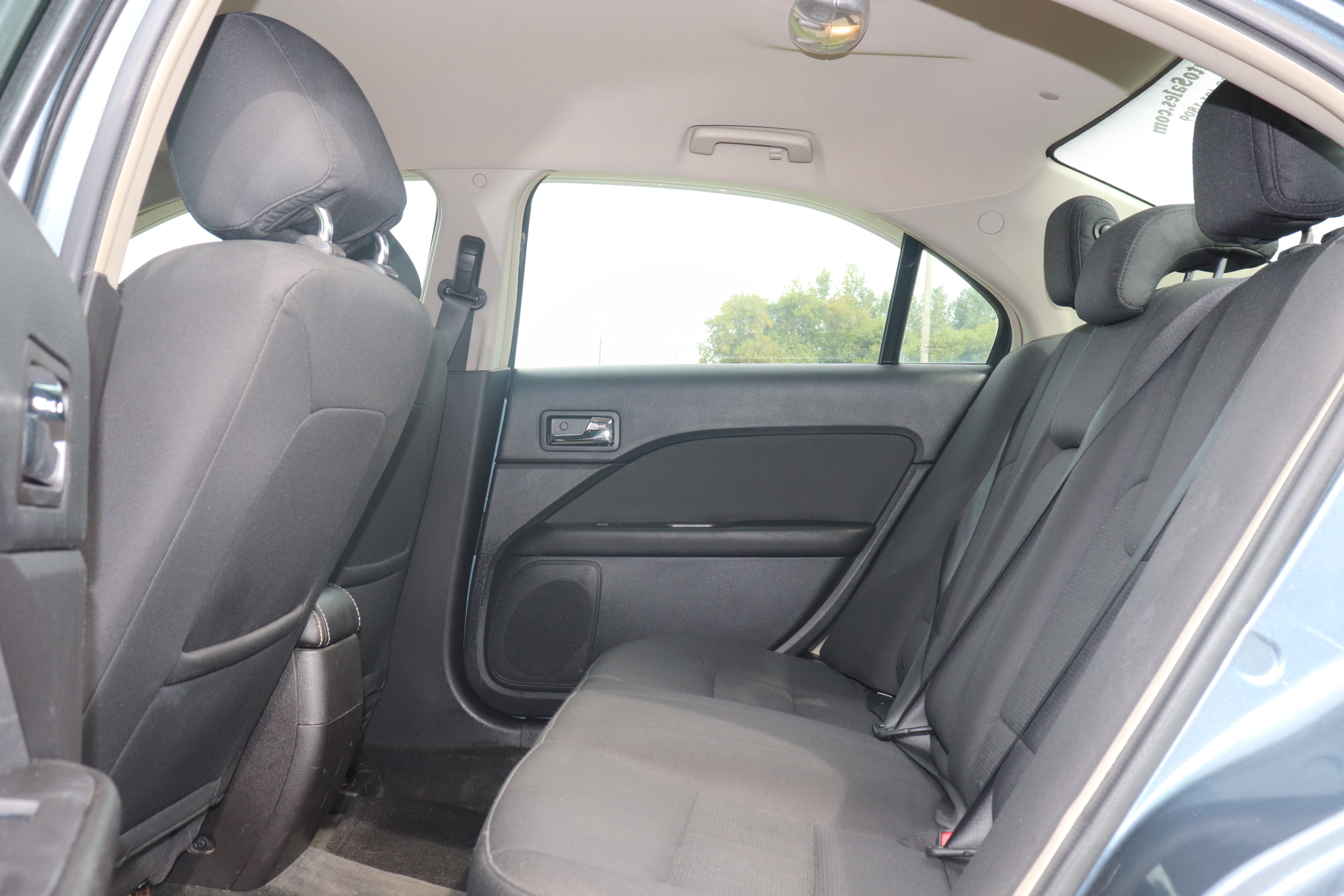2012 Ford Fusion (R)(D)(5) SE - 14