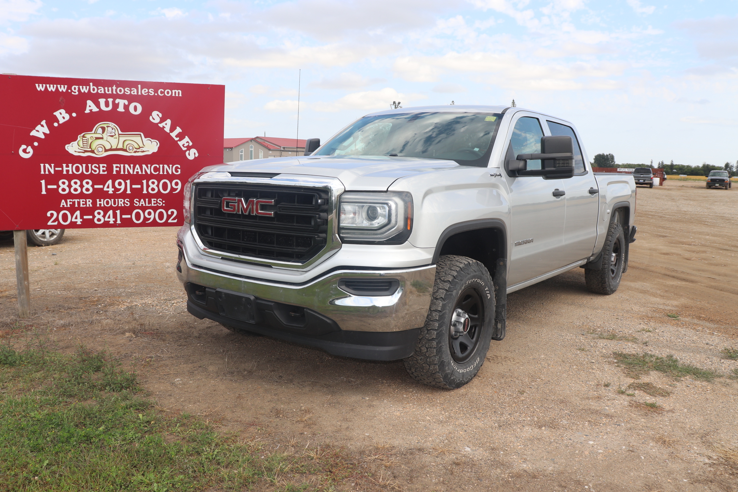 2016 GMC Sierra 1500 (R)(S)(5) Base Crew Cab Short Box 4WD