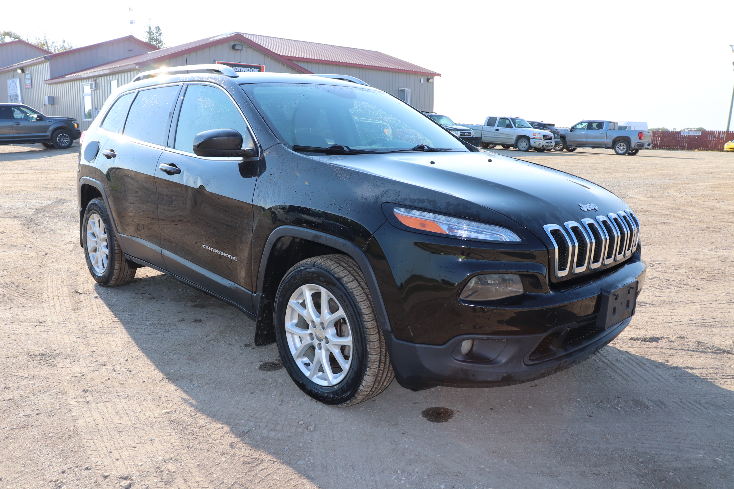 2018 Jeep Cherokee (R)(F)(5) Latitude 4WD - 2