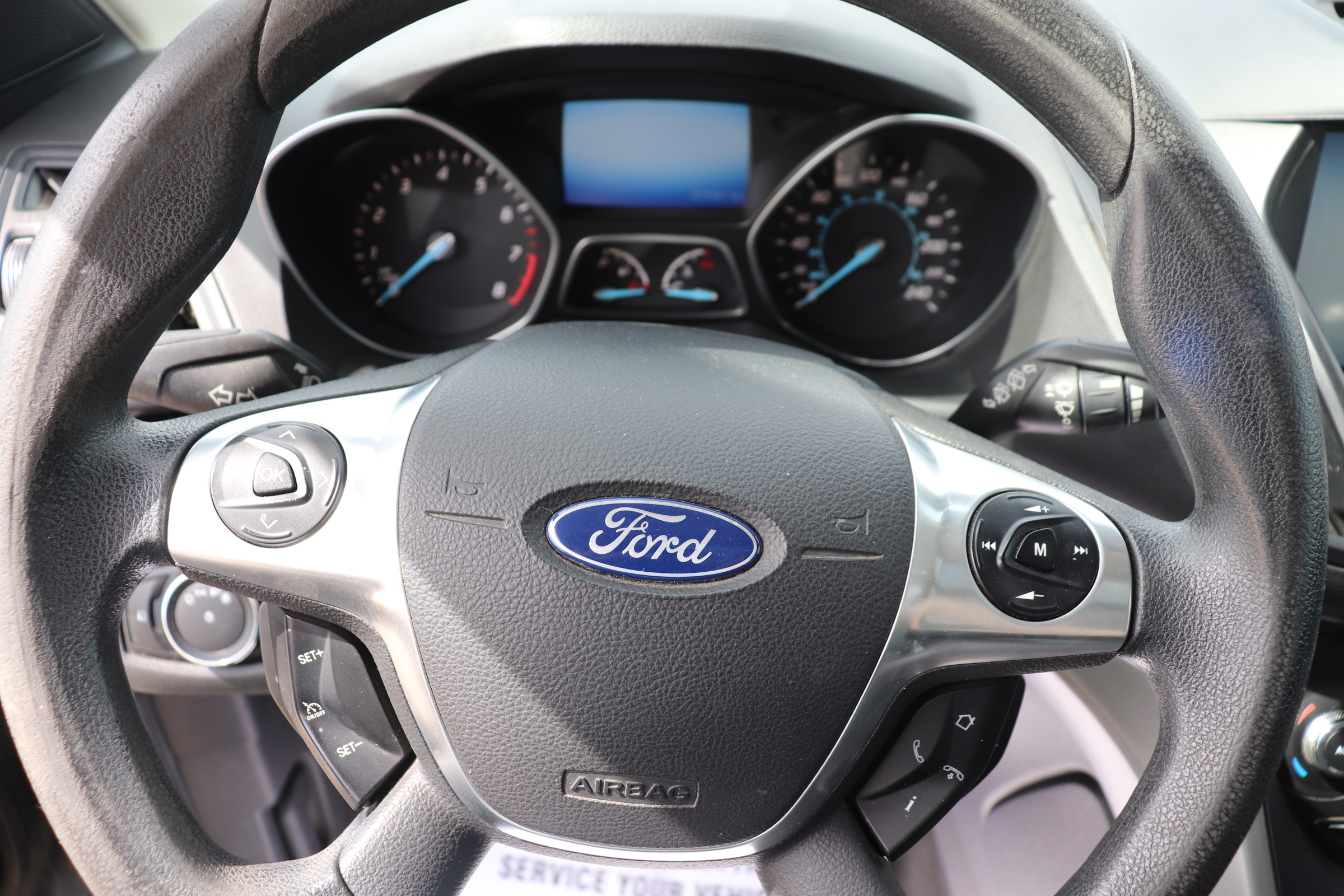 2014 Ford Escape (R)(D)(5) SE 4WD - 14