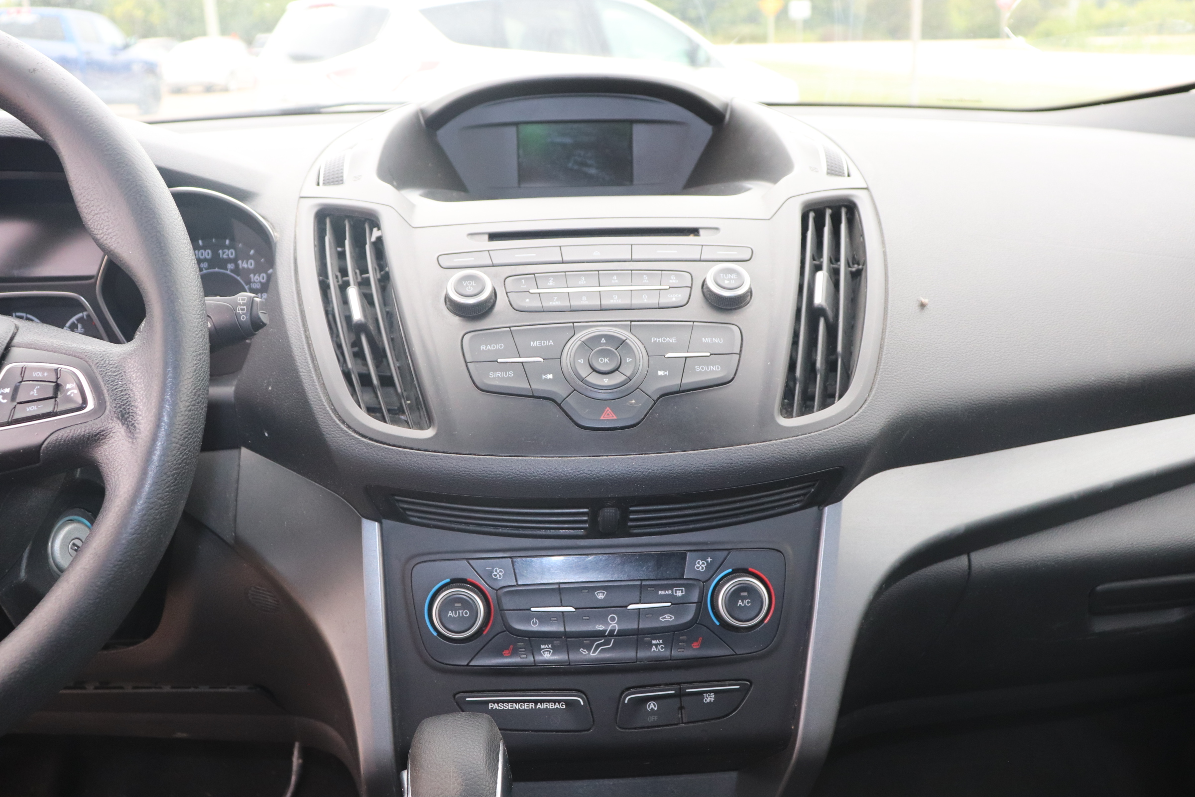 2018 Ford Escape (R)(G)(5) SE FWD - 14