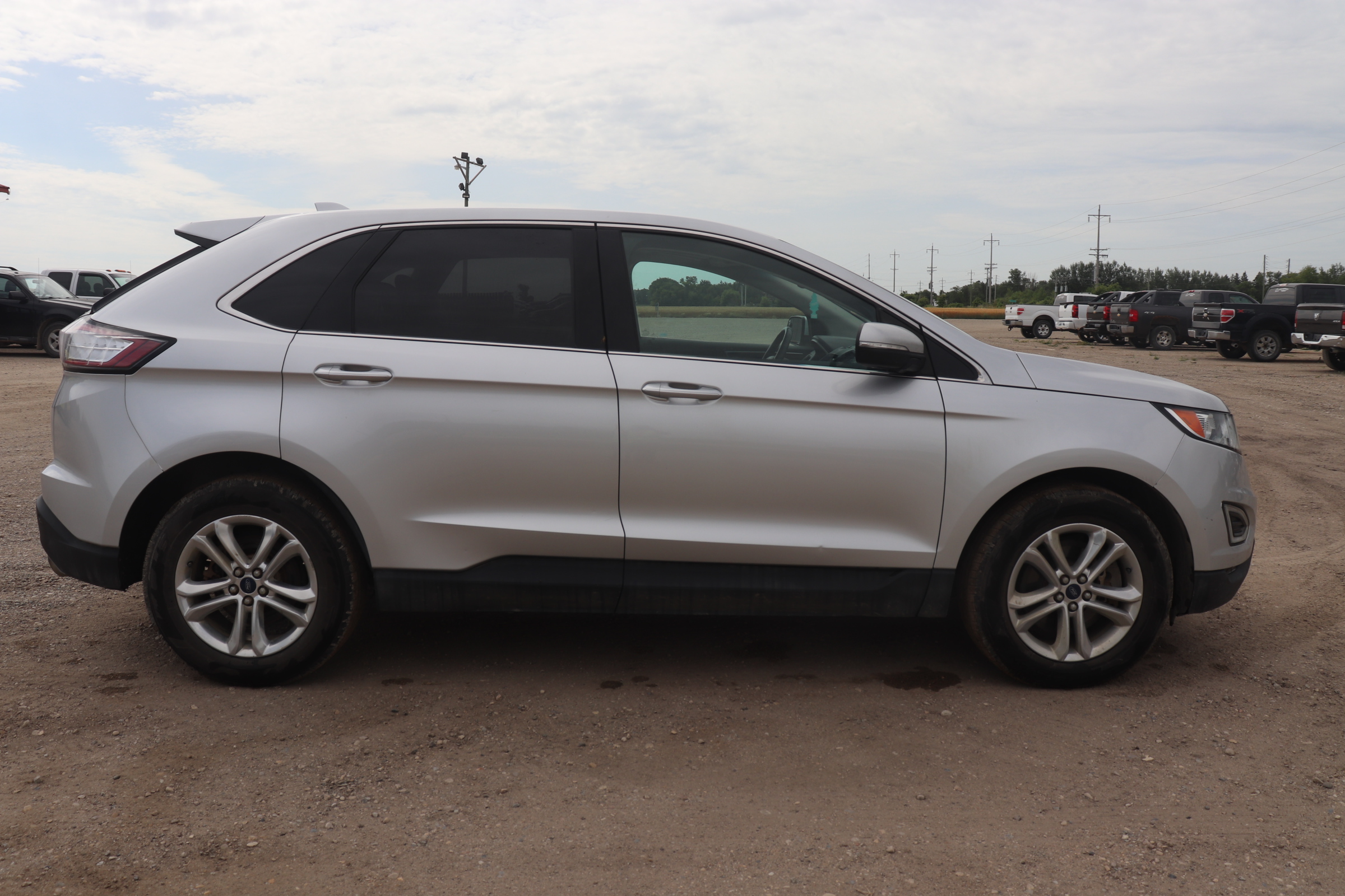 2018 Ford Edge (R)(G)(5) SEL AWD - 5