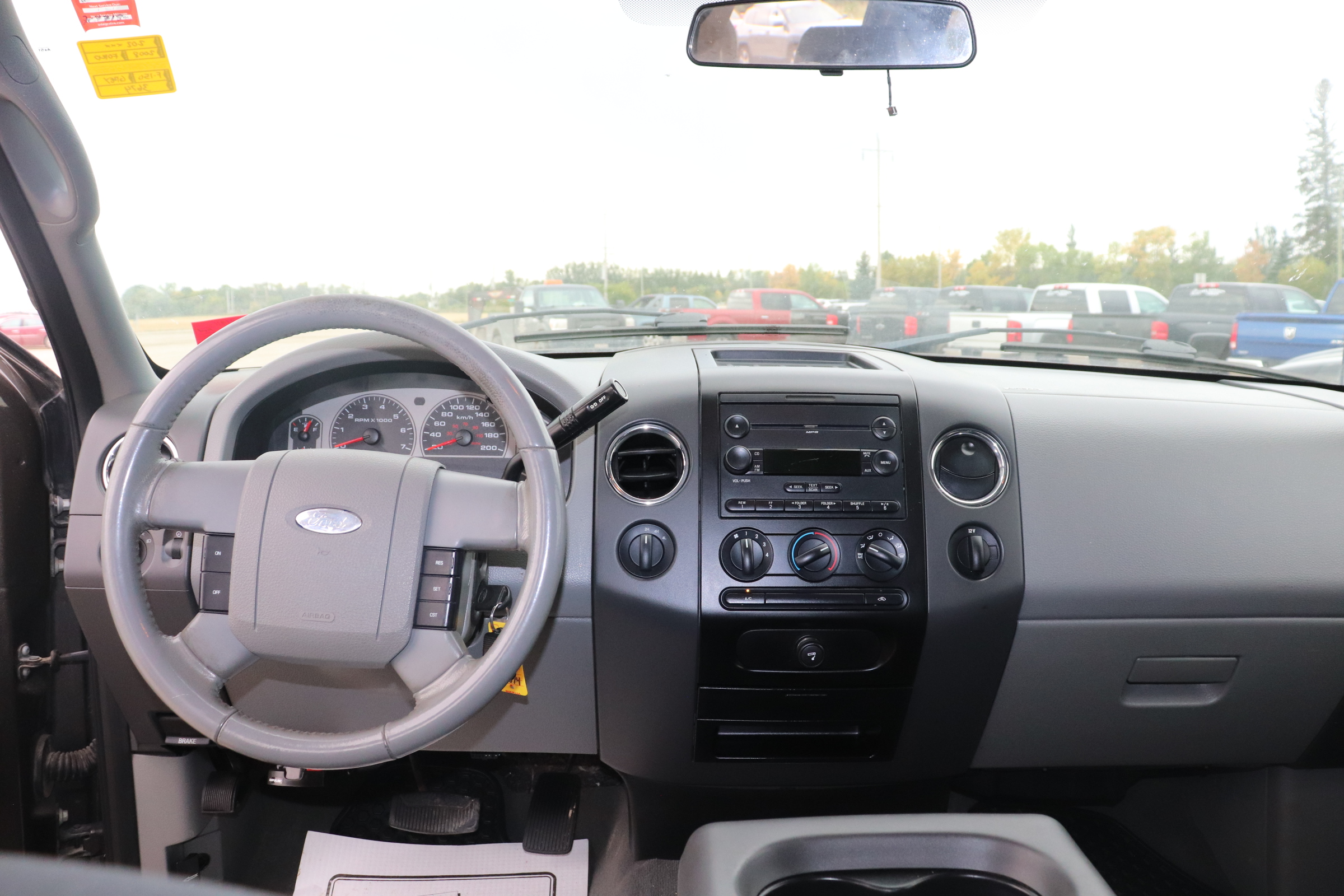 2008 Ford F-150 (R)(G)(6) XL SuperCrew Short Bed 4WD - 11