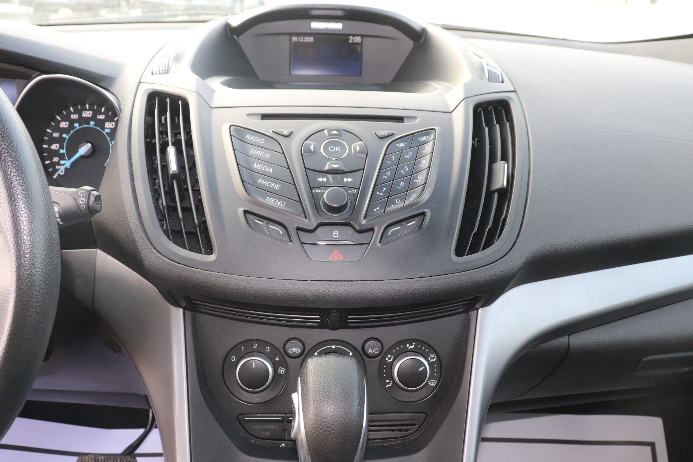 2014 Ford Escape (R)(F)(5) SE 4WD - 14
