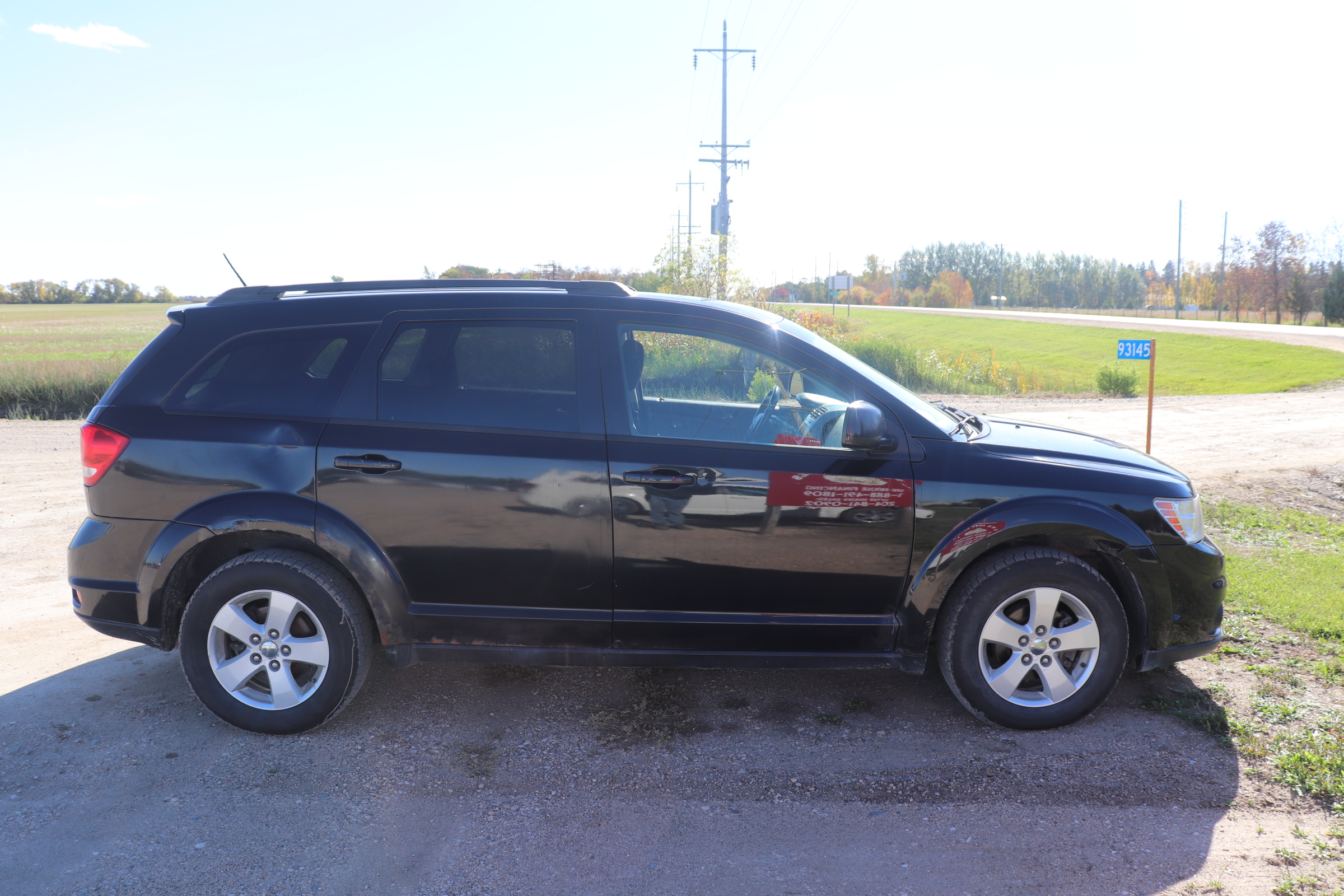 2012 Dodge Journey (R)(D)(5) SXT - 4