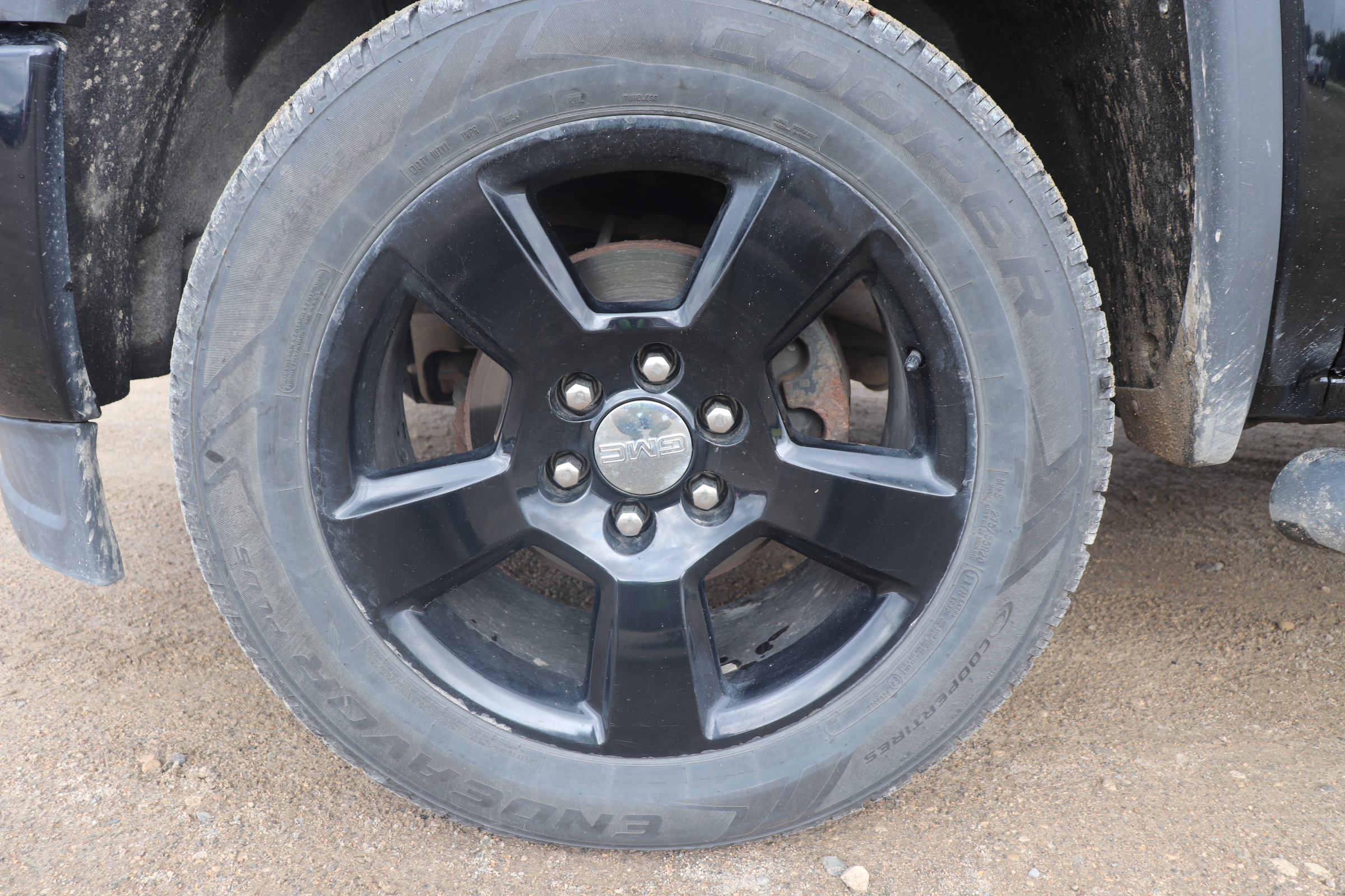 2015 GMC Sierra 1500 (G)(S)(5) Base Double Cab 4WD - 9