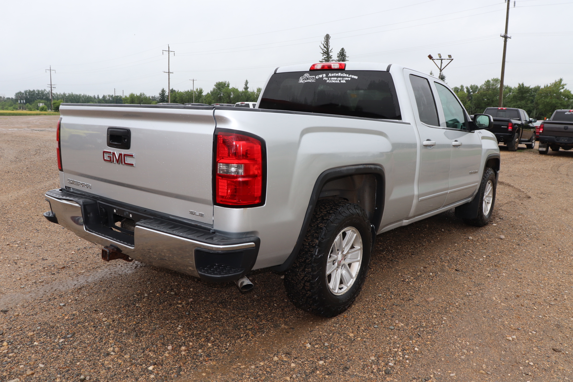 2014 GMC Sierra 1500 (R)(I)(6) SLE Ext. Cab 4WD - 6
