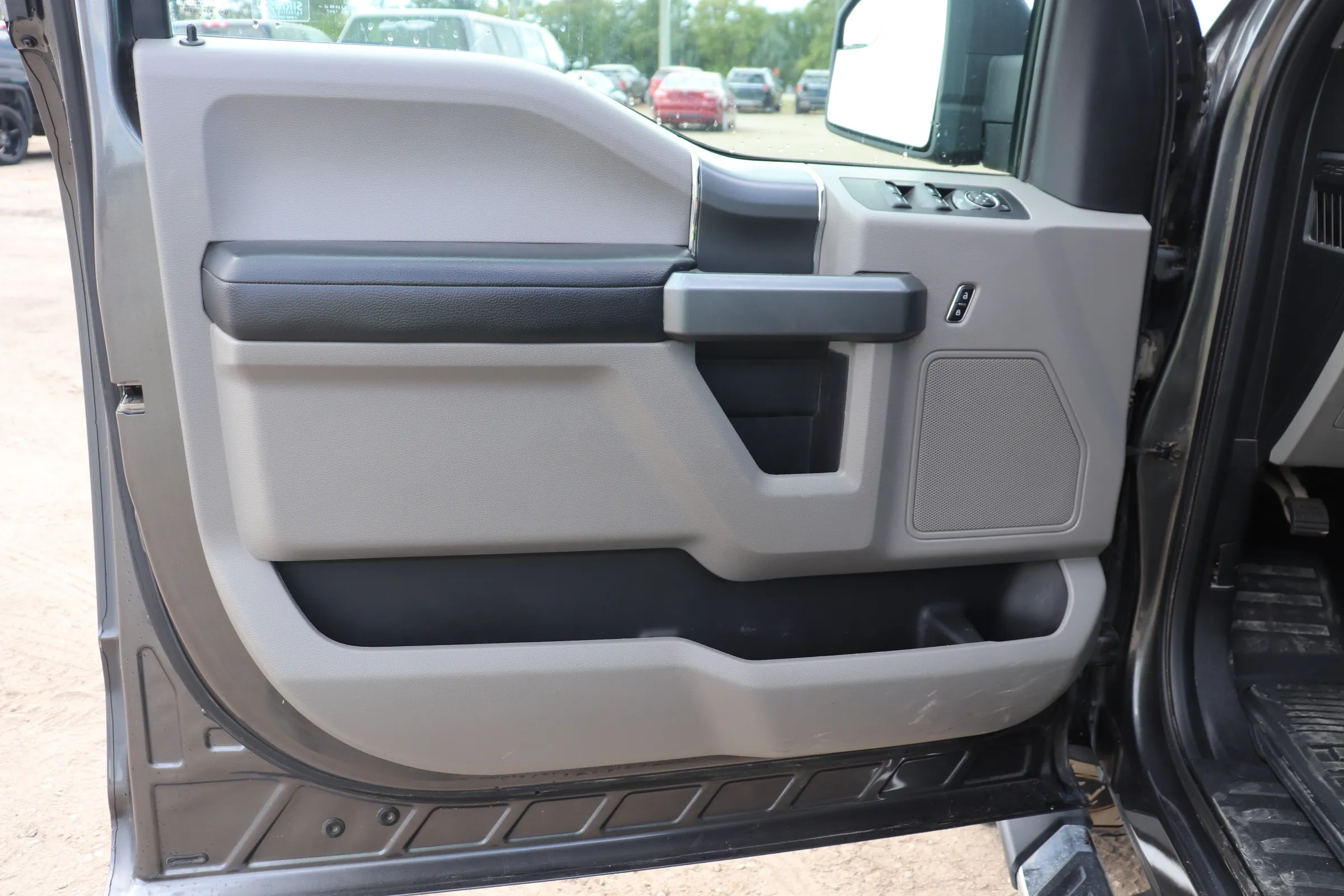 2016 Ford F-150 (Y)(W)(5) SuperCrew 6.5-ft. 4WD - 12