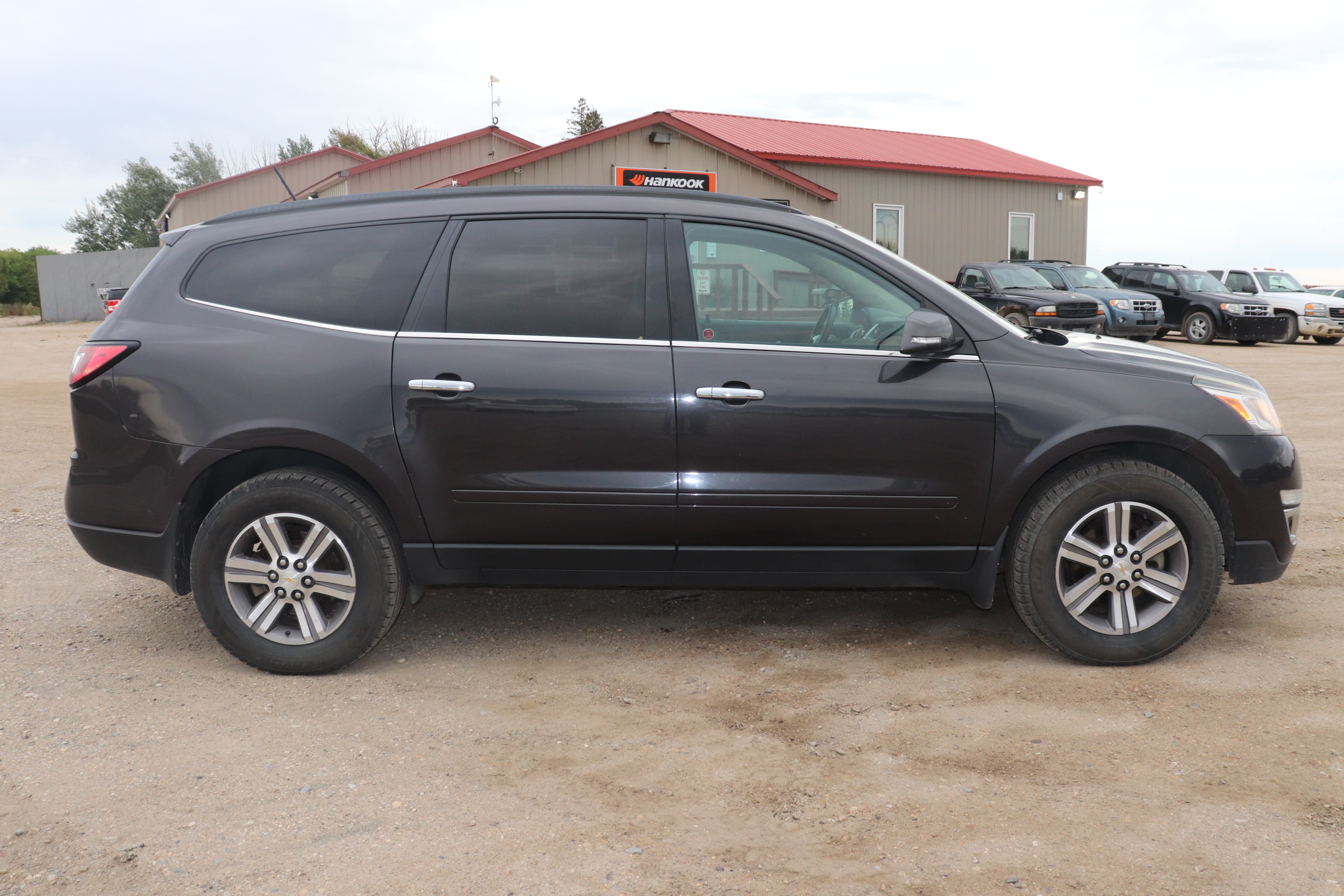 2015 Chevrolet Traverse (R)(G)(7) 2LT AWD - 4