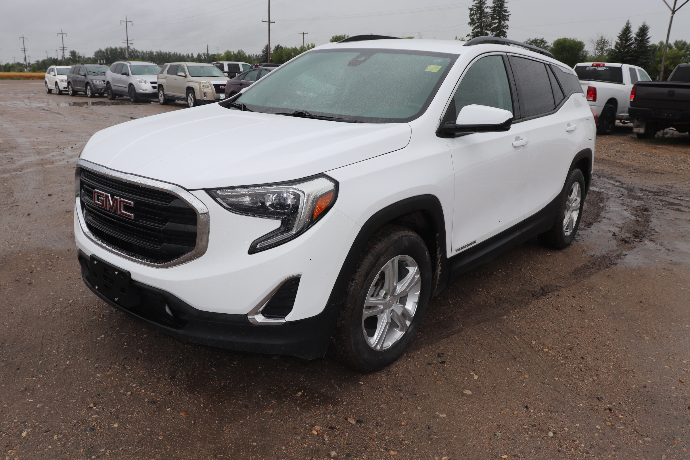 2020 GMC Terrain (R)(P)(5) SLE AWD - 6