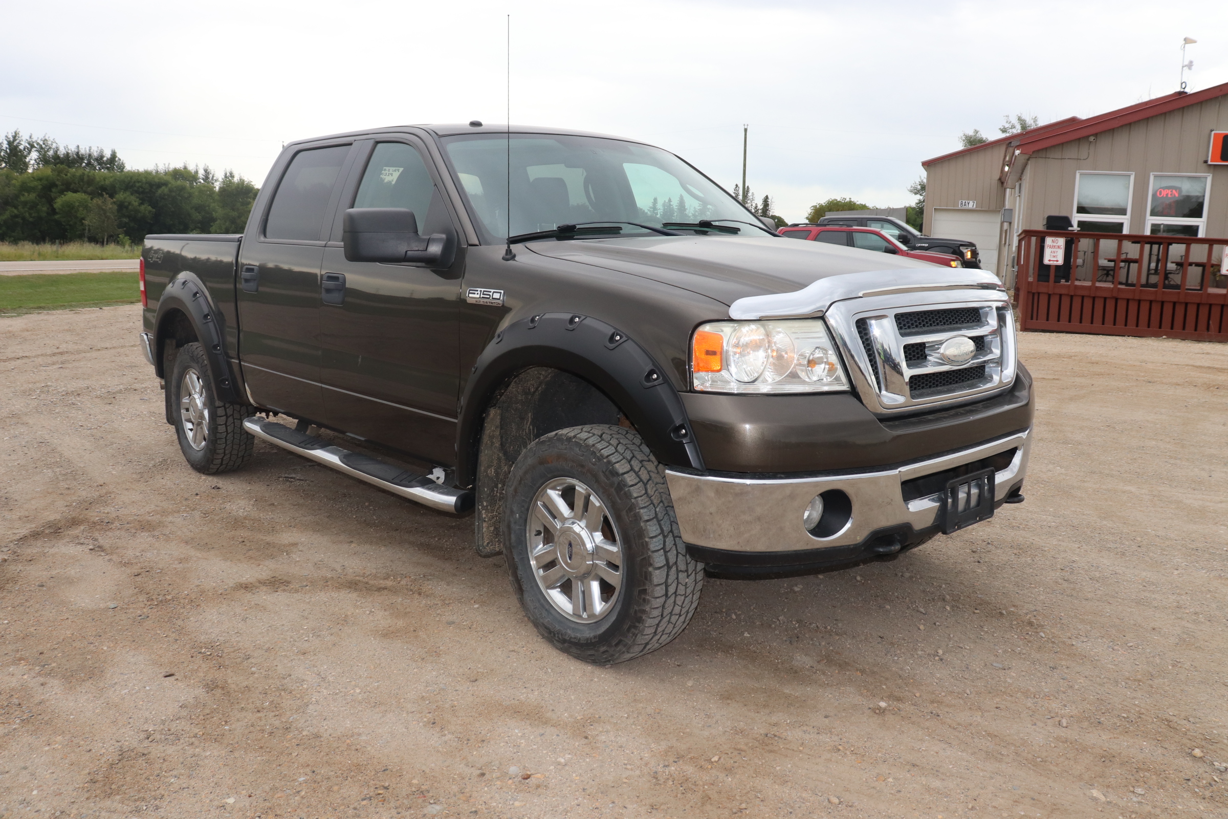 2008 Ford F-150 (R)(G)(6) XL SuperCrew Short Bed 4WD - 2