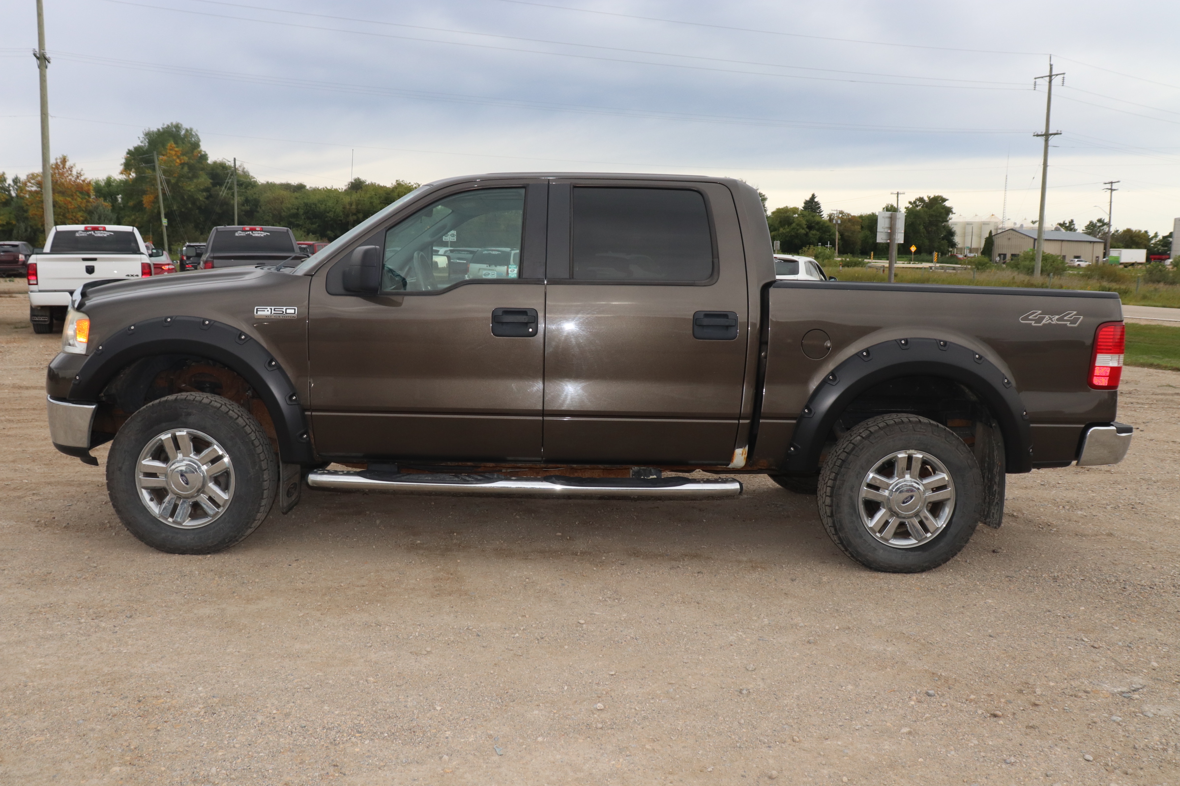 2008 Ford F-150 (R)(G)(6) XL SuperCrew Short Bed 4WD - 5